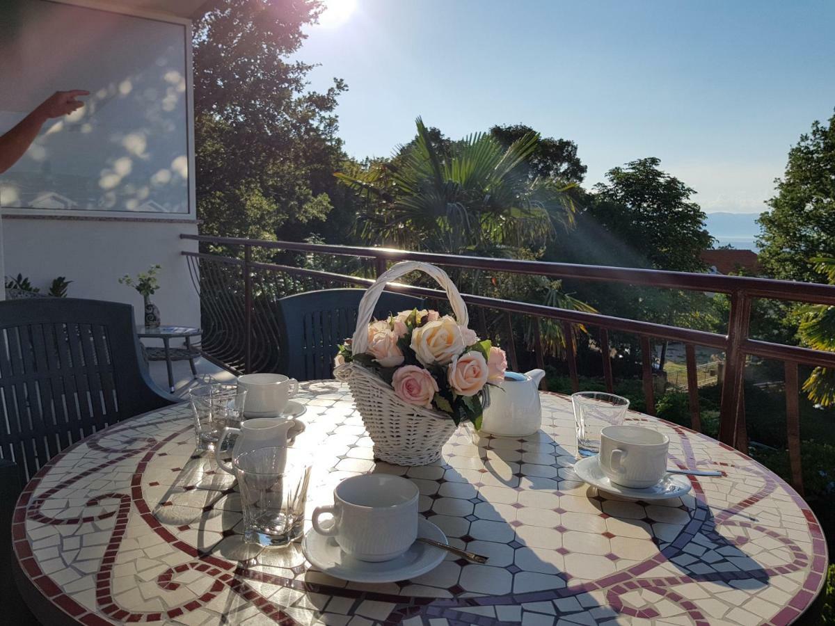 Apartman Vesna Malinska Exterior foto