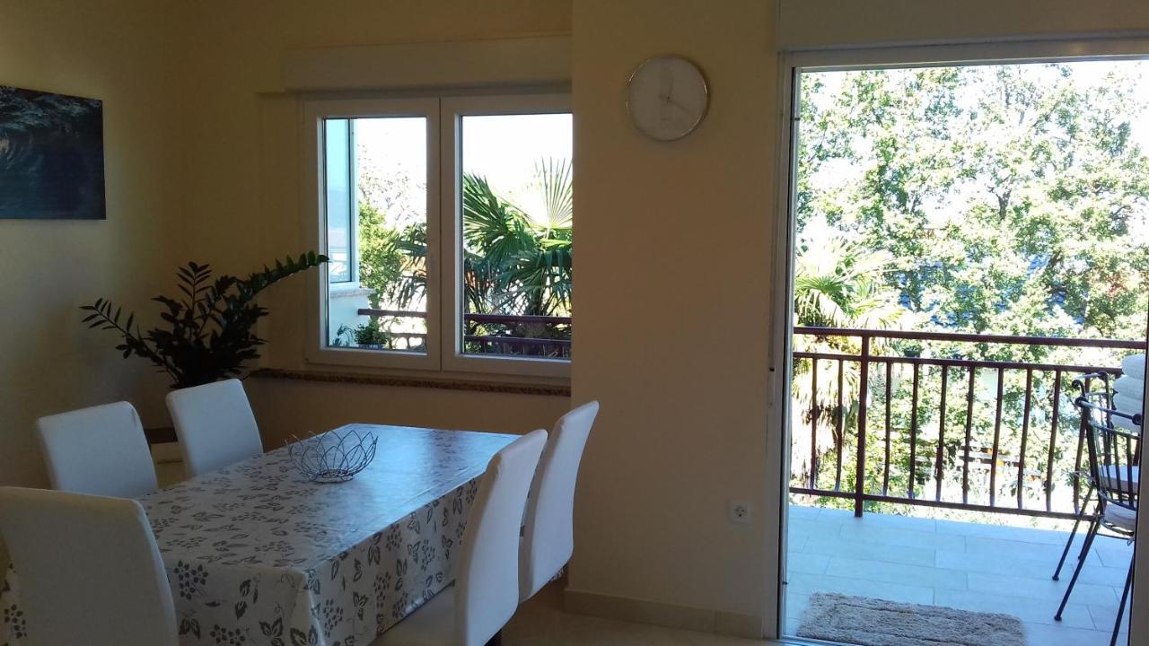Apartman Vesna Malinska Exterior foto